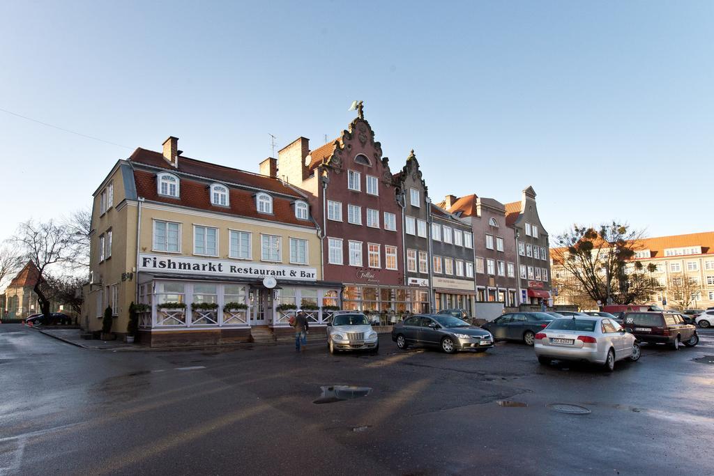 Gdanskie Apartamenty - Apartament Targ Rybny Z Widokiem Na Motlawe Bilik gambar