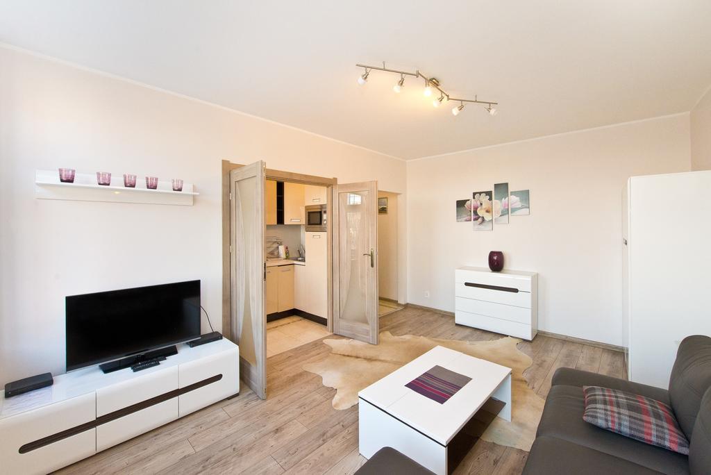 Gdanskie Apartamenty - Apartament Targ Rybny Z Widokiem Na Motlawe Bilik gambar
