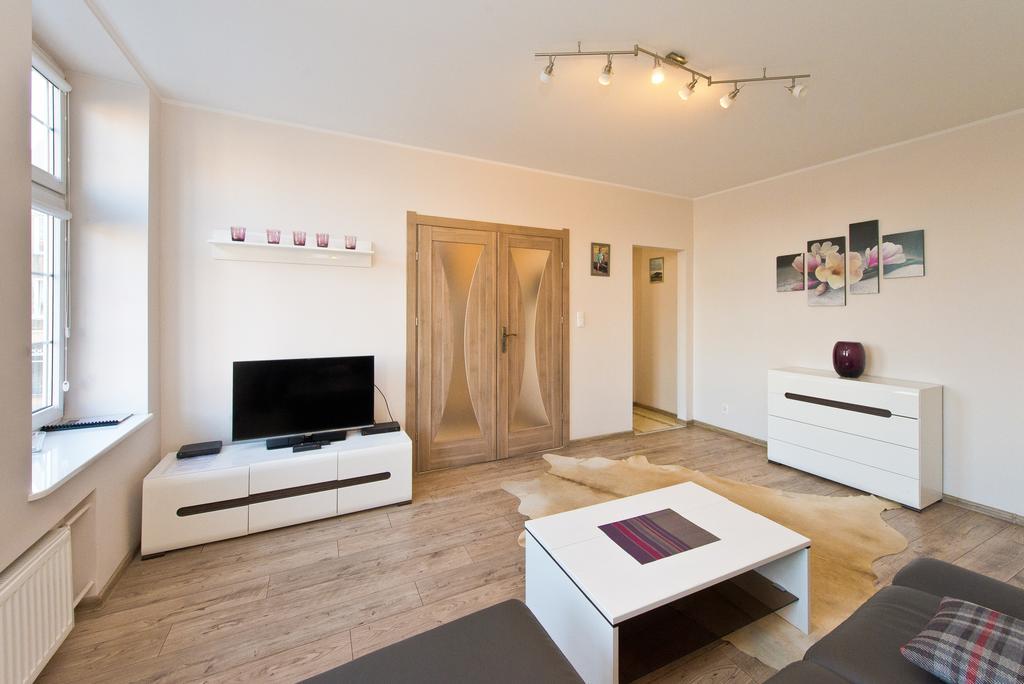 Gdanskie Apartamenty - Apartament Targ Rybny Z Widokiem Na Motlawe Bilik gambar